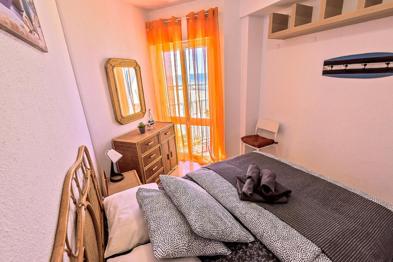 En Playa Apartamento Con Balcon, Wifi El Puerto de Santa Maria Luaran gambar